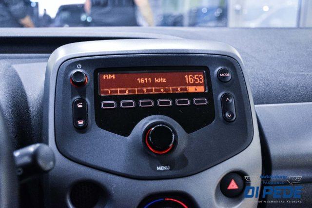 TOYOTA Aygo Connect 1.0 VVT-i 72CV 5 porte x-business
