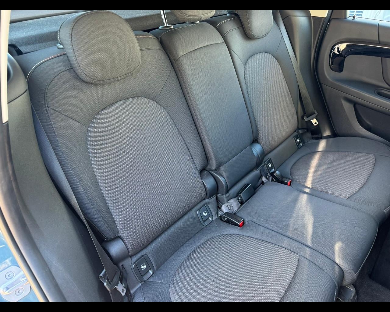 MINI Mini Countrym.(F60) - Mini 1.5 Cooper Hype Countryman