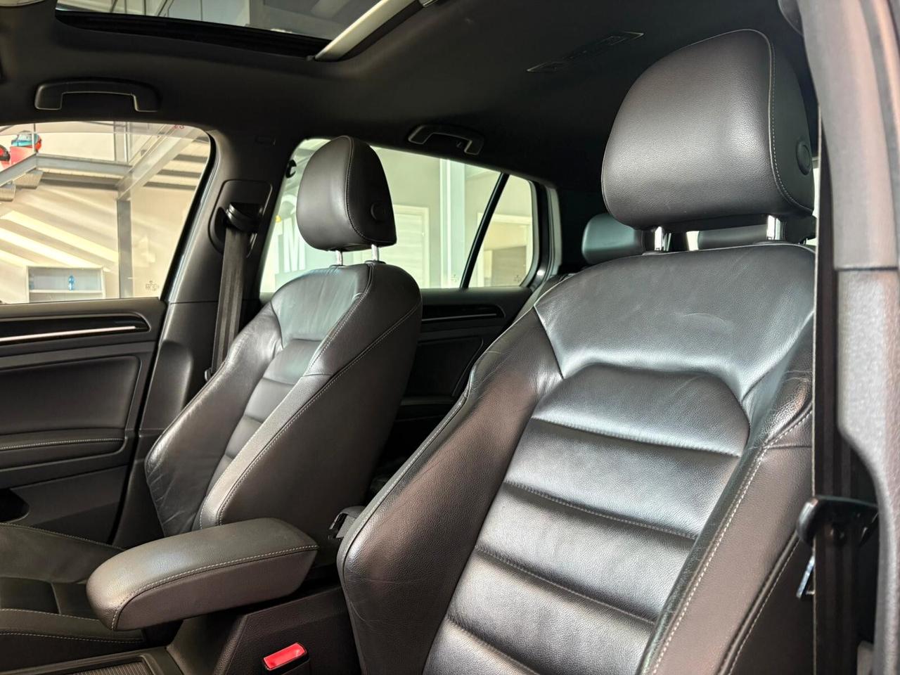 Volkswagen Golf GTI 2.0 TDI DSG 5p. Highline BlueMotion Technology