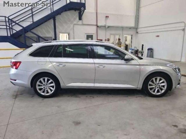 SKODA Superb Superb Wagon iV 1.4 tsi phev Style dsg - GC432JM