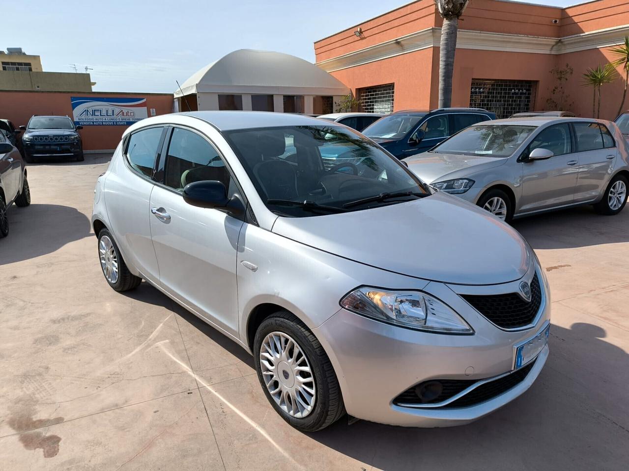 Lancia Ypsilon 1.3 MJT 16V 95 CV 5 porte S&S Gold