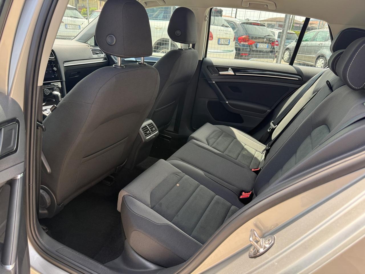Volkswagen Golf 7.5 5p 1.5 tgi Highline 130cv dsg METANO