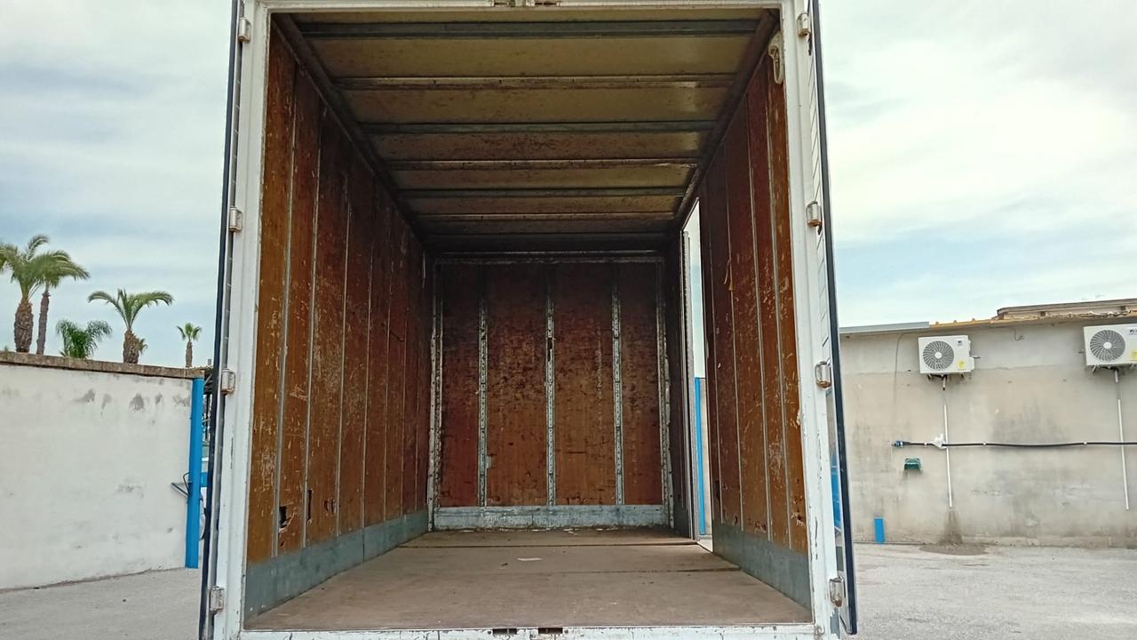 Nissan Cabstar Nissan cabstar nt 400/35.14-2.5 box/allum-2016