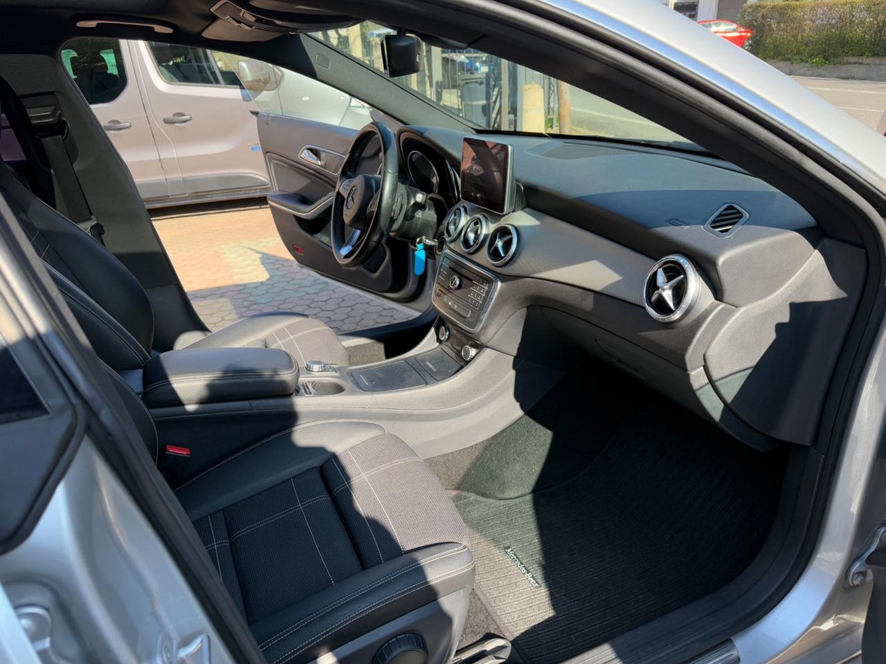 Mercedes-benz CLA 200 CLA 200 d S.W. 4Matic Automatic Sport