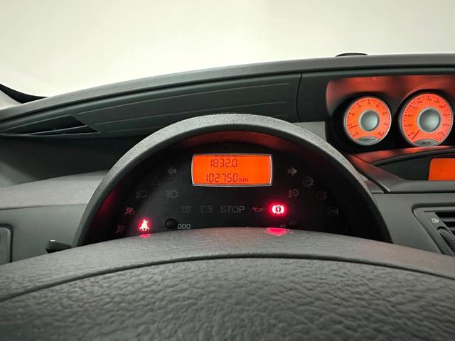 PEUGEOT 807 2.0 16V