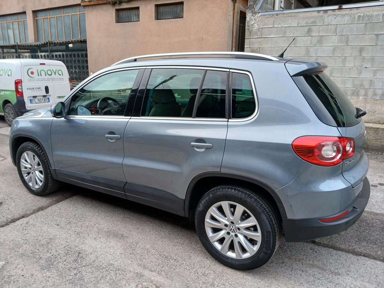 Volkswagen Tiguan 2.0 16V TDI DPF Sport 4motion*PELLE*CERCHI