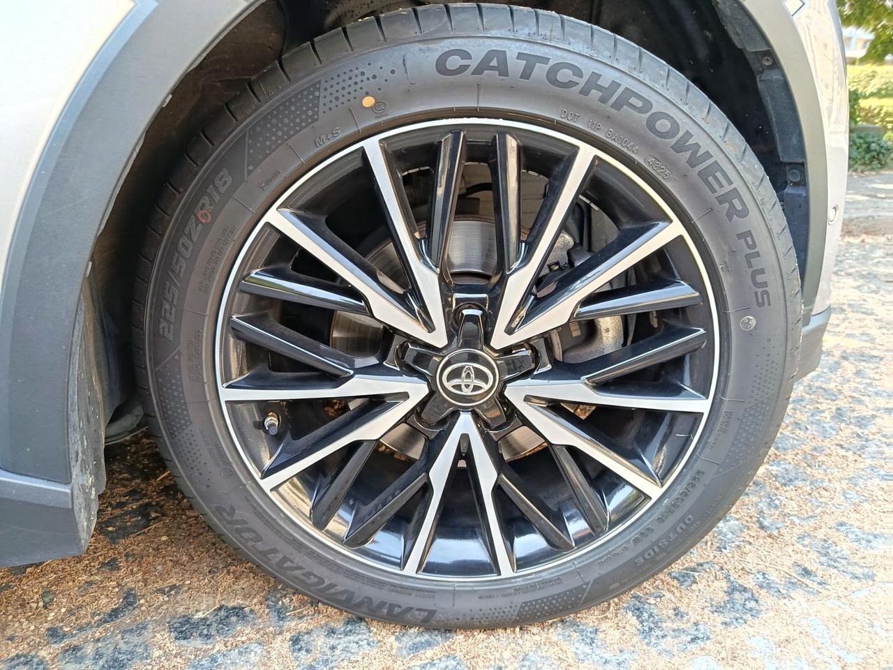 Toyota C-HR Lounge 1.8 HEV #11471