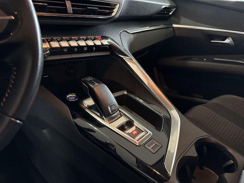 Peugeot 5008 BlueHDi 130 EAT8 S&S Business 7 POSTI