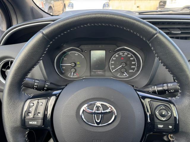 TOYOTA Yaris HYBRID 1.5h 73cv