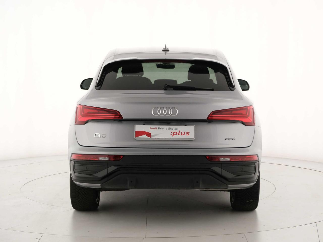 Audi Q5 sportback 40 2.0 tdi mhev 12v s line quattro s tronic
