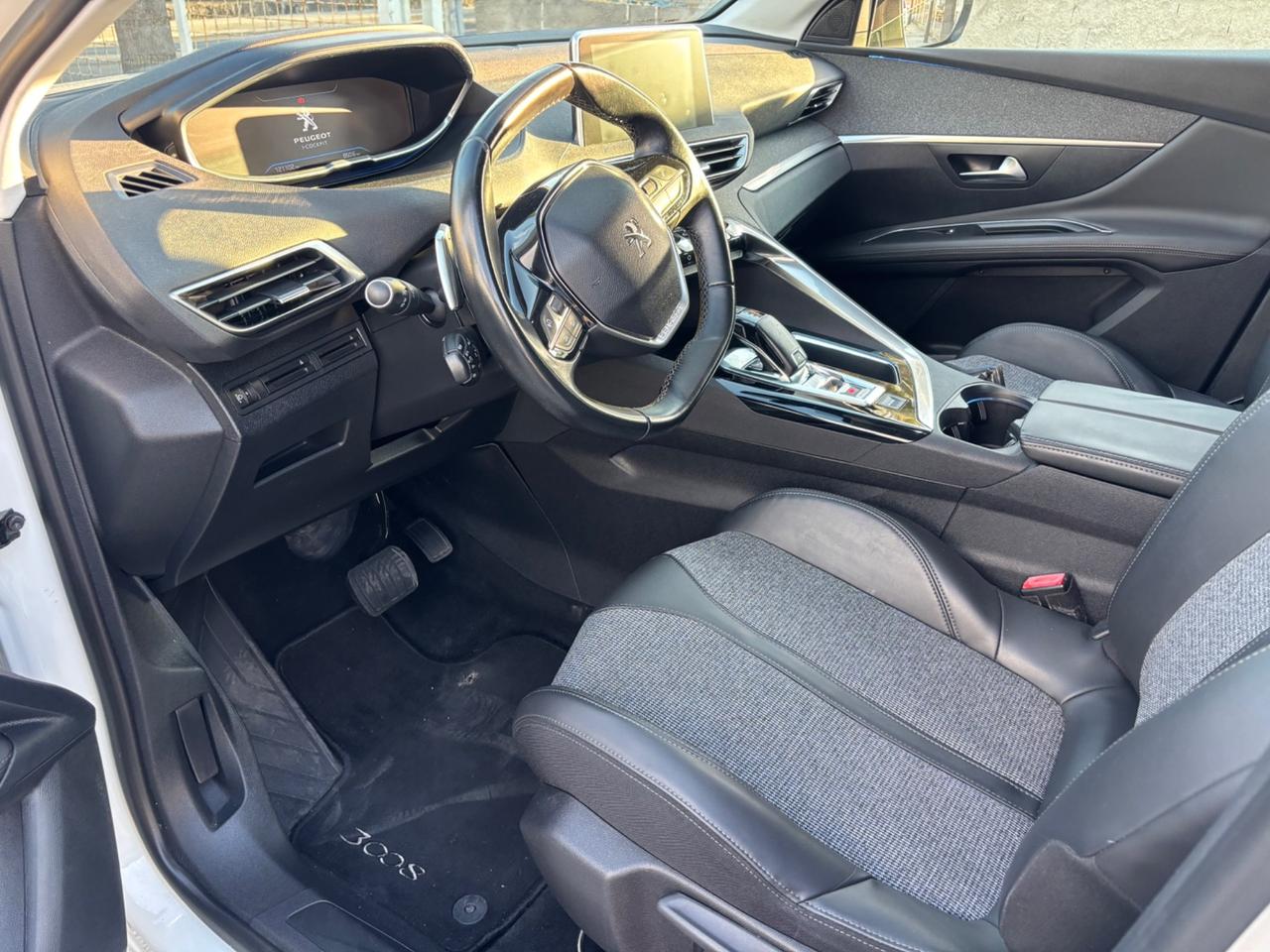 PEUGEOT 3008 HDI 1.6 120CV AUTOMATICA STUPENDA