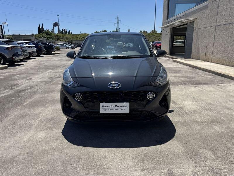 Hyundai i10 1.0 MPI Tech + Connect Pack