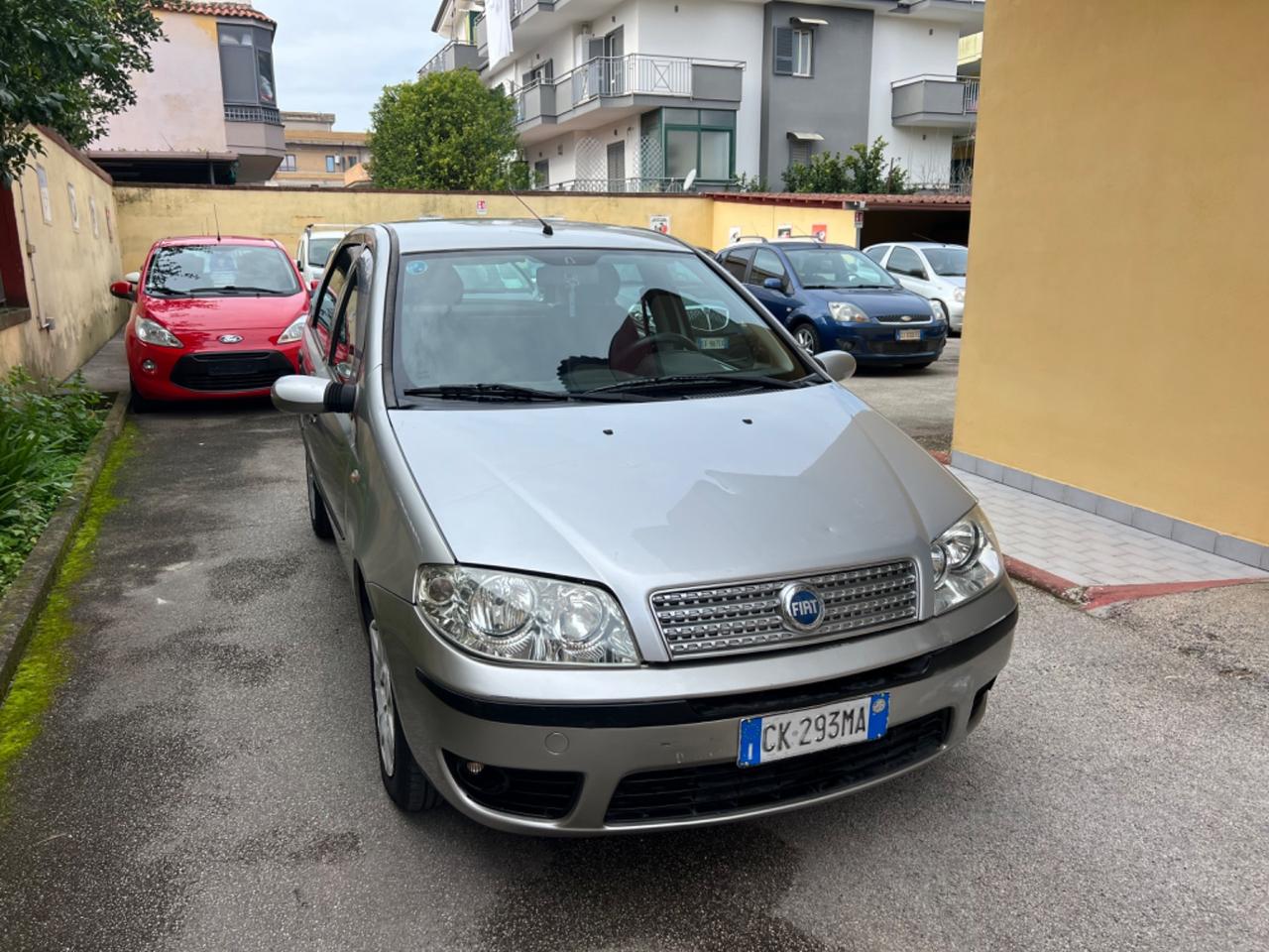 Fiat Punto 1.2i cat 5 porte ELX