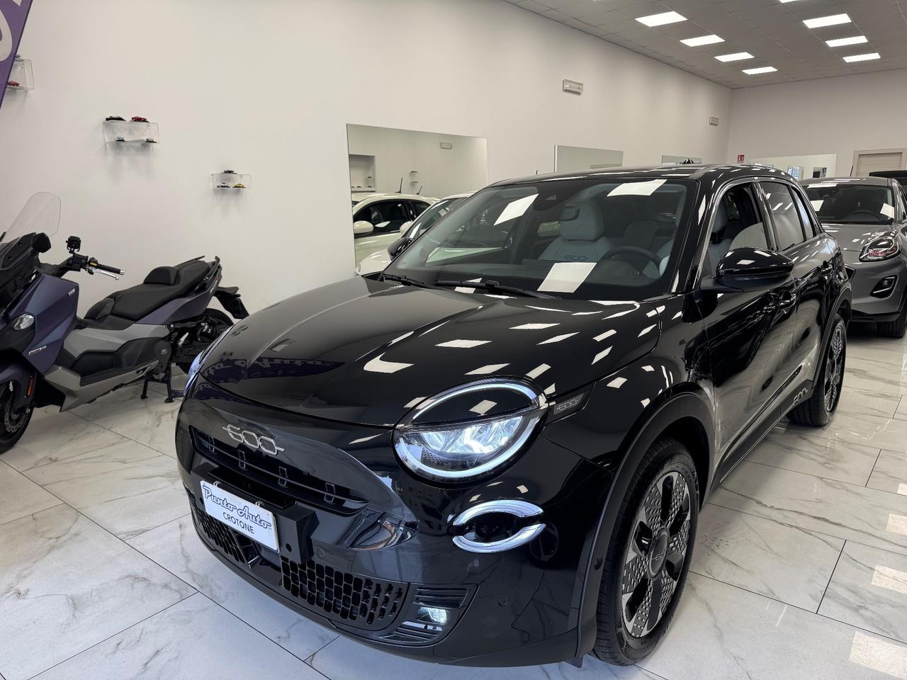 Fiat 600 Hybrid 145 CV DCT MHEV La Prima