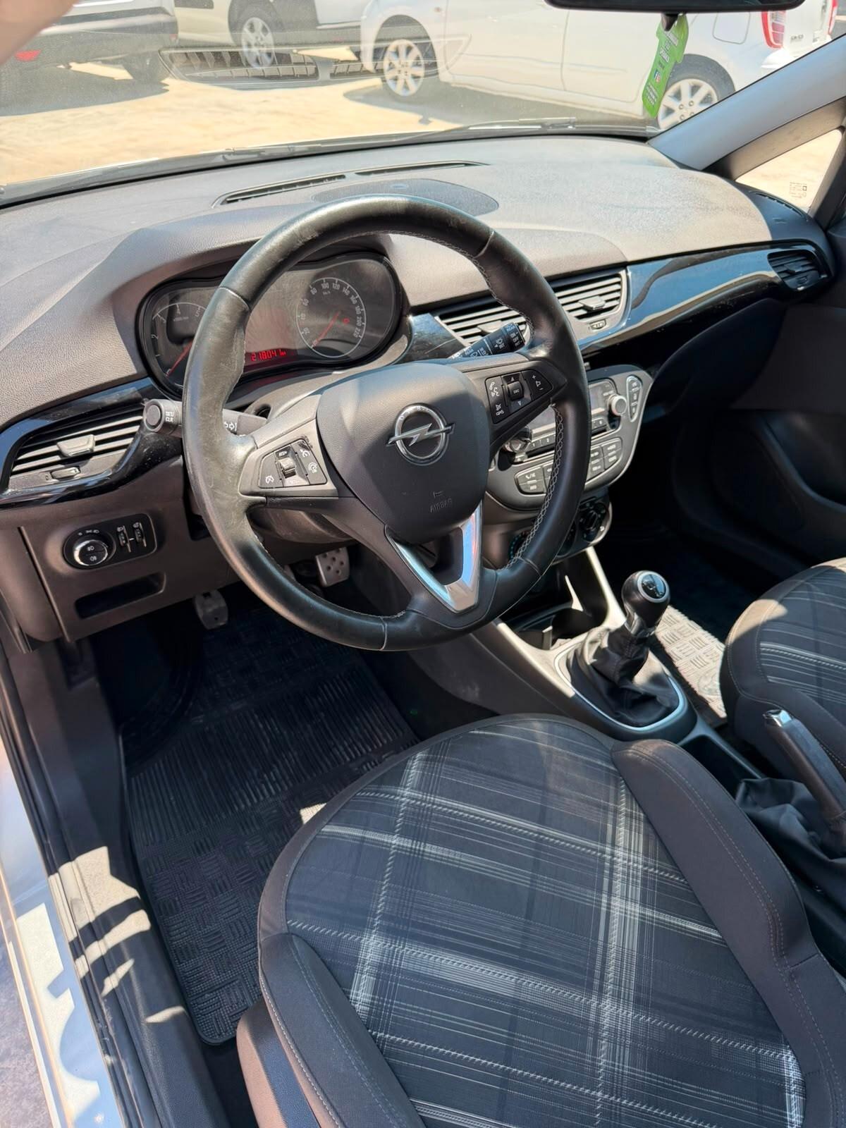 Opel Corsa 1.4 90CV GPL Tech 5 porte Innovation