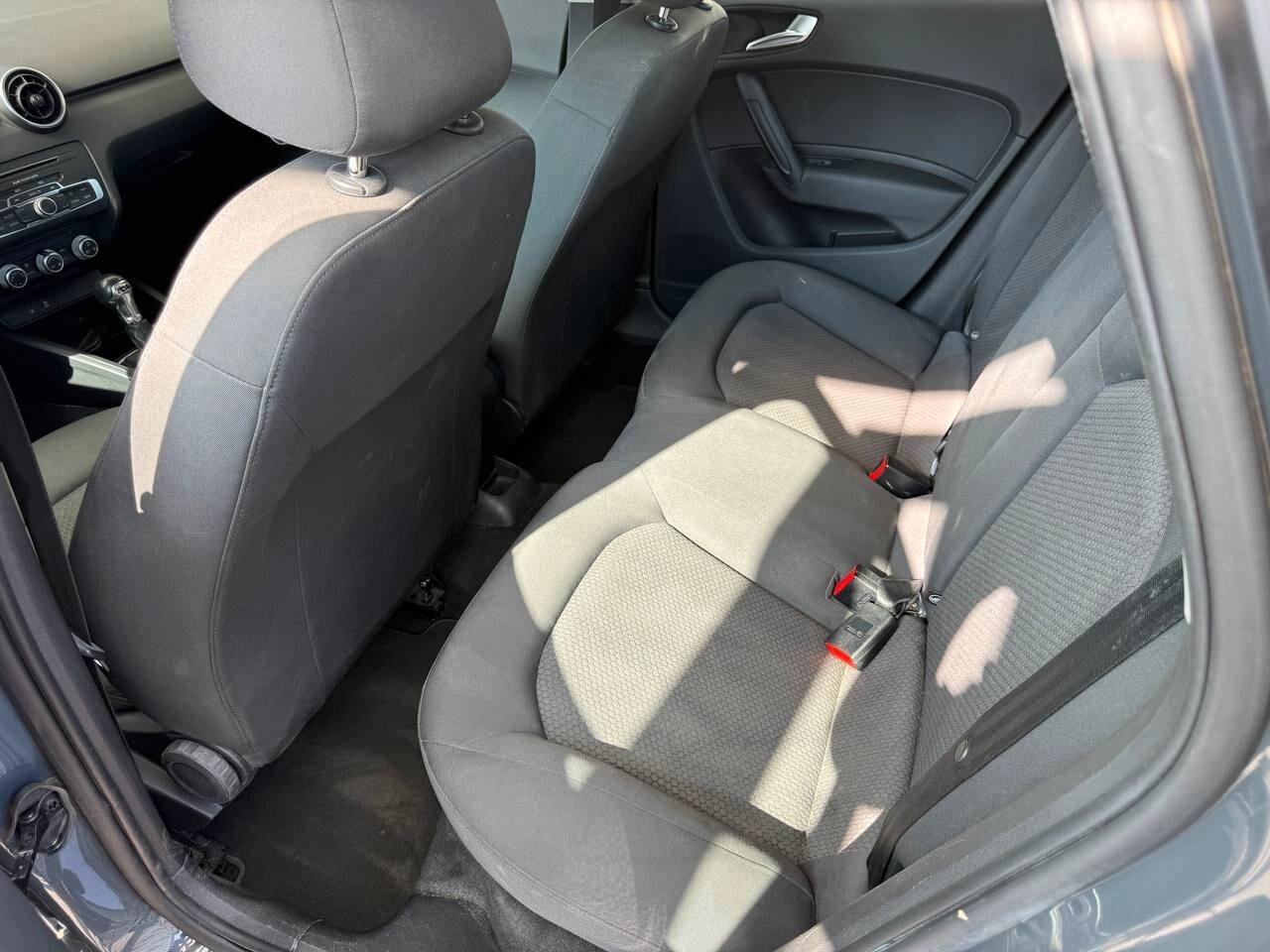 Audi A1 1.6 TDI 116 CV S tronic Sport - S LINE - AUTOMATICA - PERMUTE