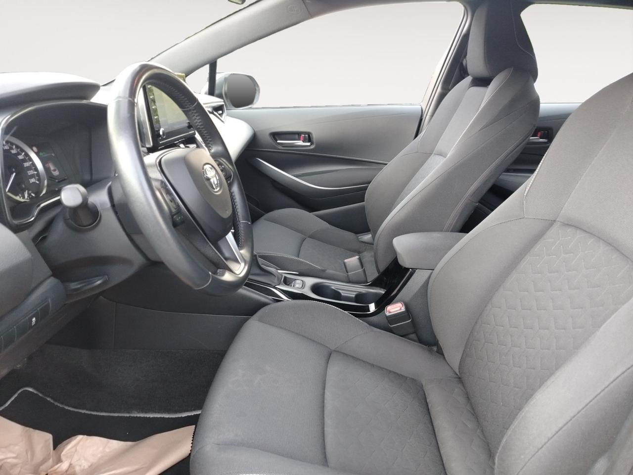 Toyota Corolla Touring Sports 1.8h Business Tech cvt