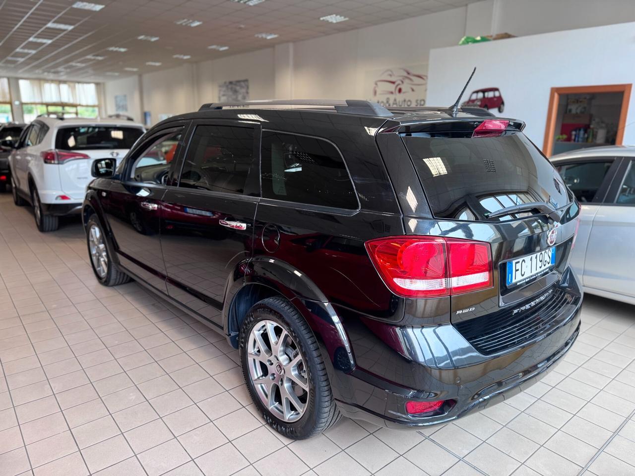 Fiat Freemont 2.0 Mjt 170 CV 4x4 aut. Cross 7 POSTI