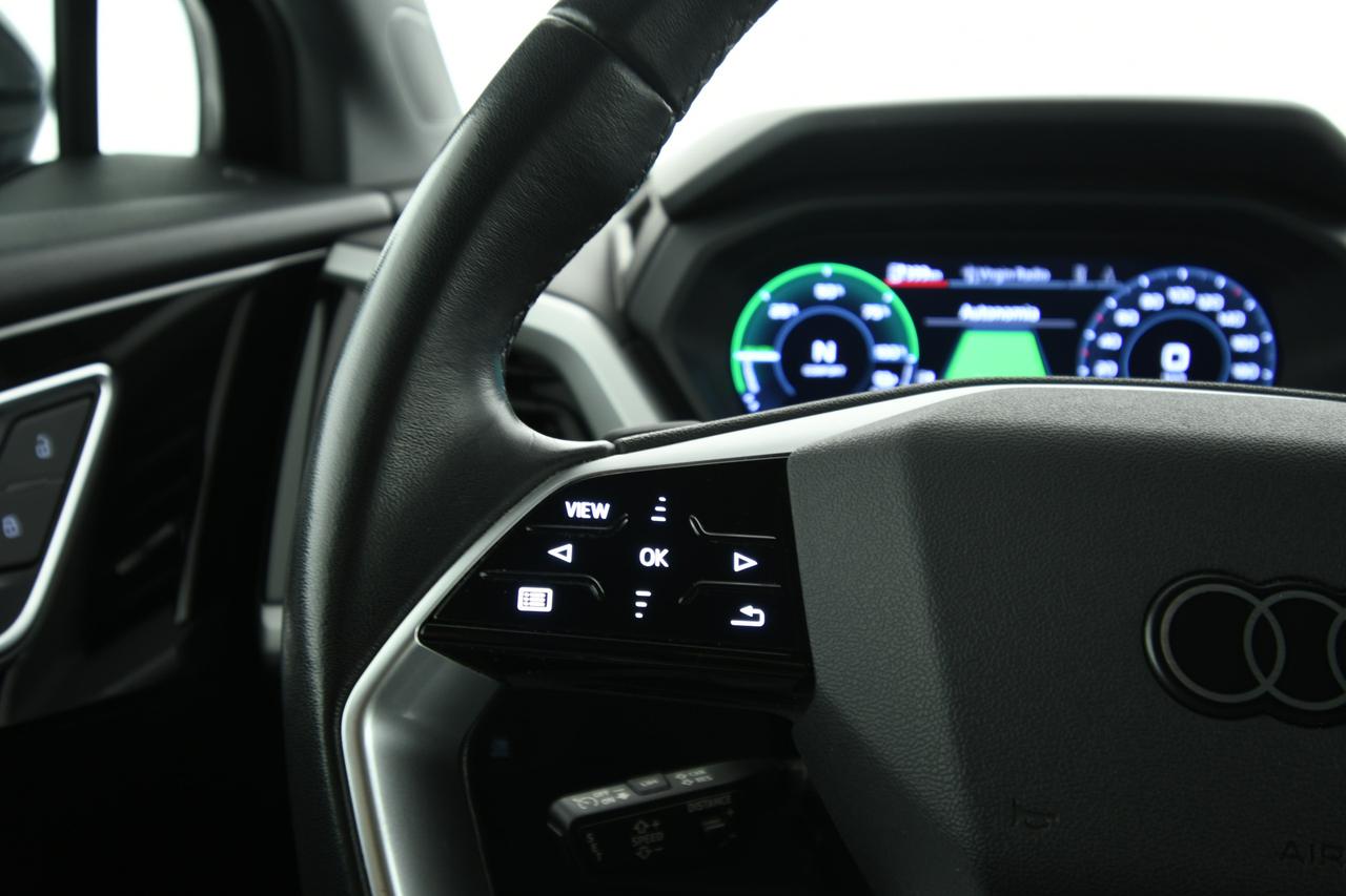 AUDI Q4 Sportback e-tron 40 CAMERA+ACC+APP CONNECT