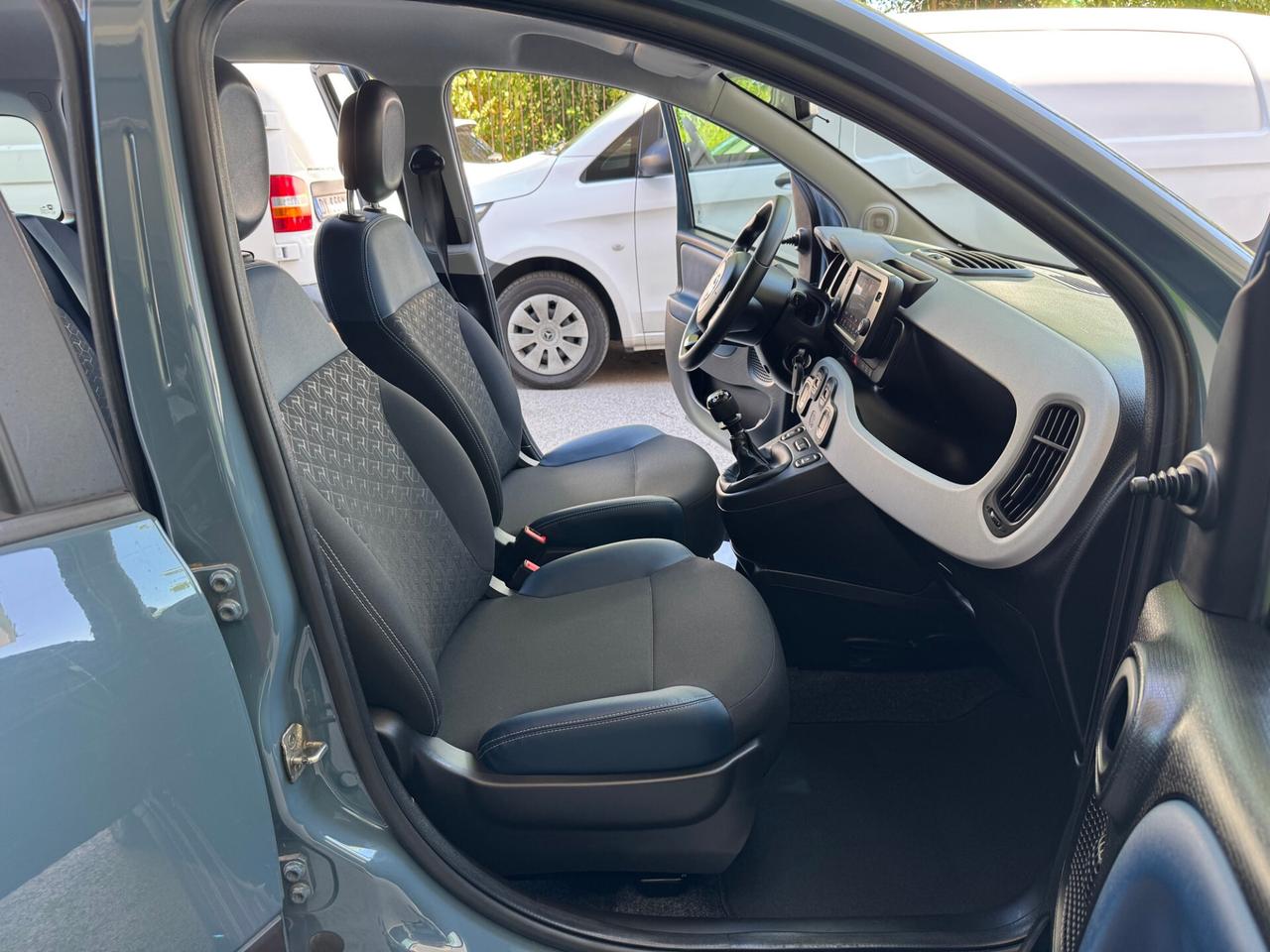 Fiat Panda 1.0 Firefly Hybrid Cross GARANZIA24MESI