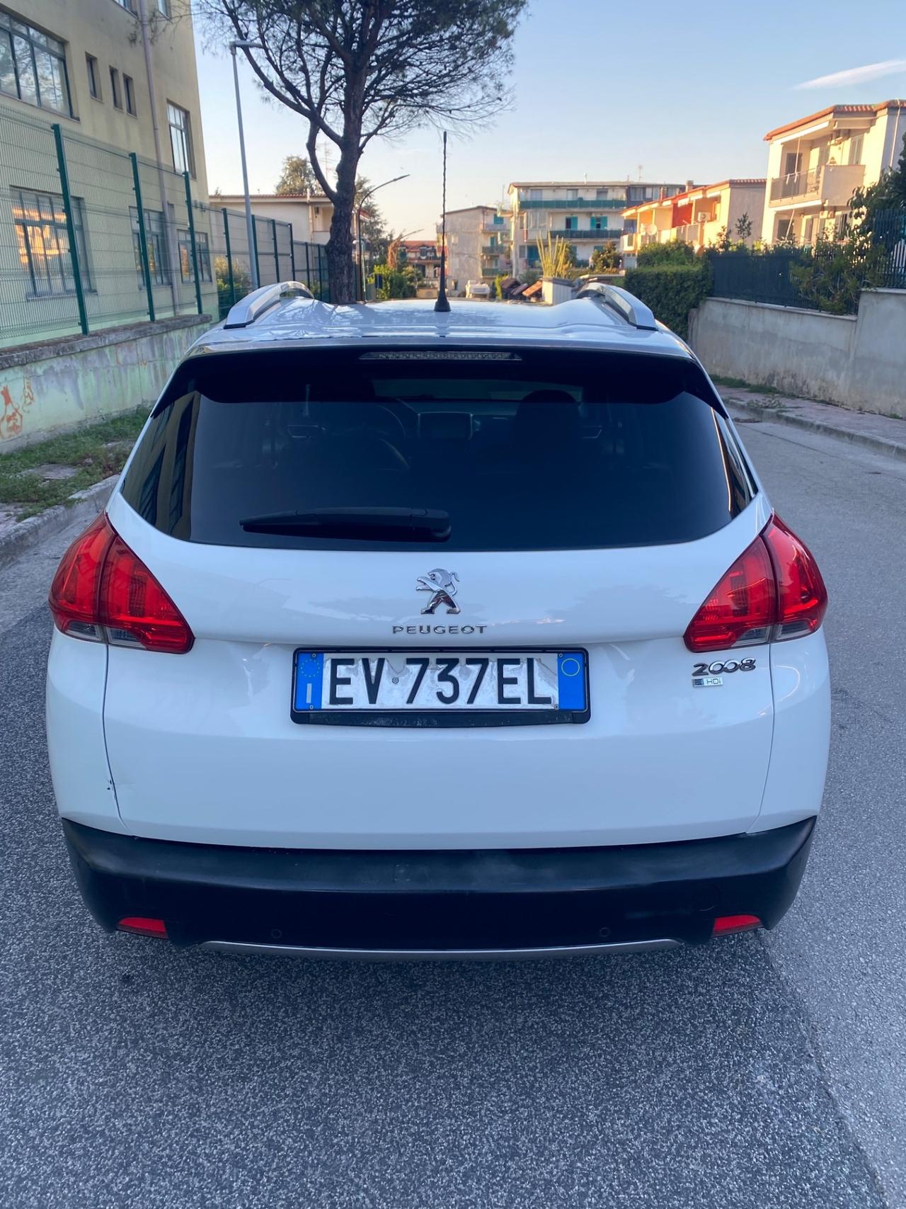 Peugeot 2008 HDI 2014 Full Navi Led Tetto