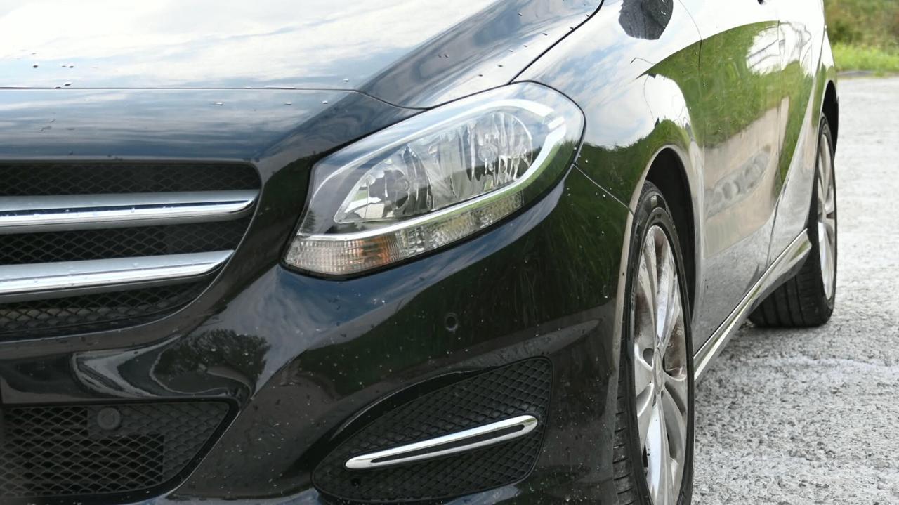 Mercedes-Benz B 180 d Sport