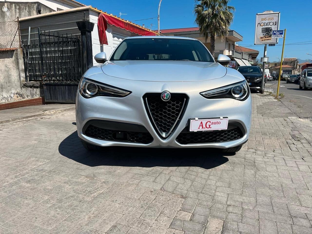 Alfa Romeo Stelvio 2.2 Turbodiesel 160 CV AT8 RWD Business