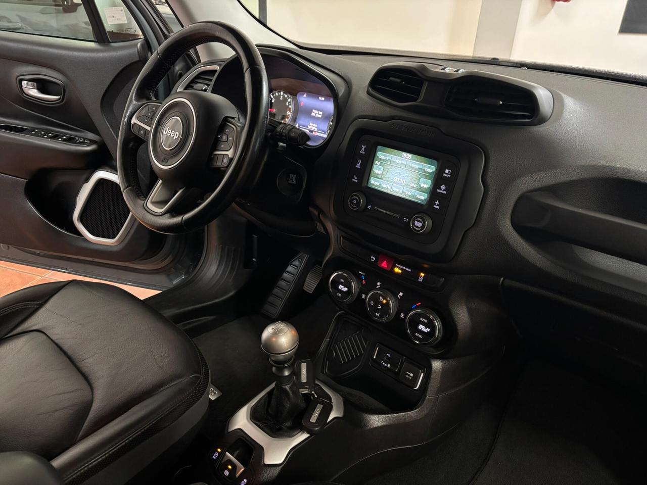 JEEP RENEGADE 2015 1.6 MJT LIMITED