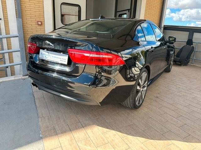 Jaguar XE 2.0 D Turbo aut. R-Sport
