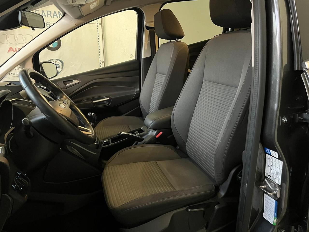 Ford C-Max 1.5 TDCi 120CV Titanium