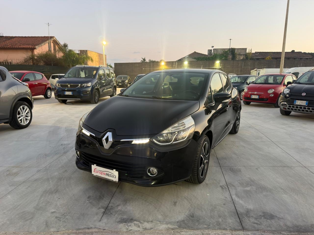 Renault Clio 0.9 TCe 12V 90CV Start&Stop 5 porte Energy