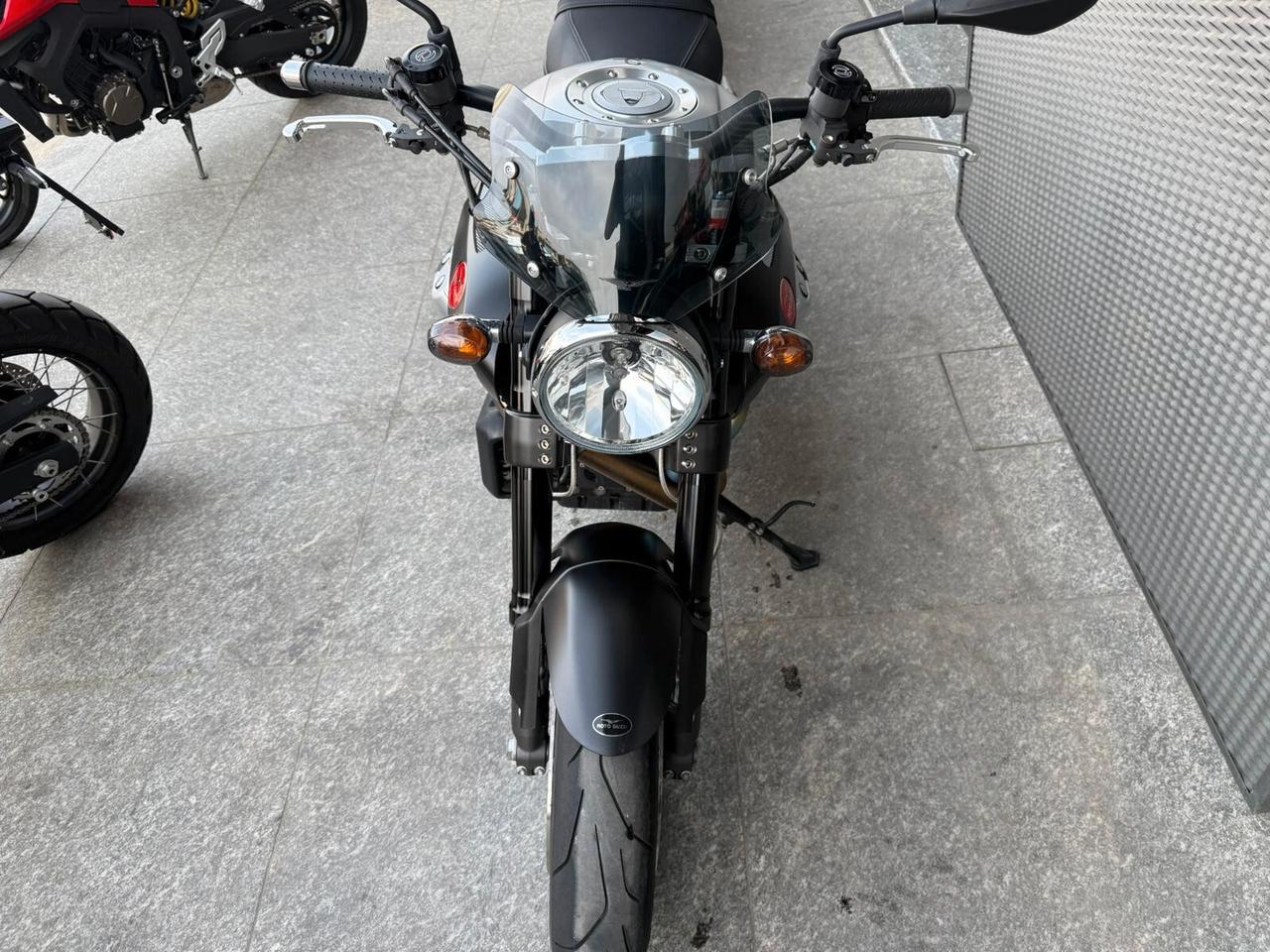Moto Guzzi Griso 1200