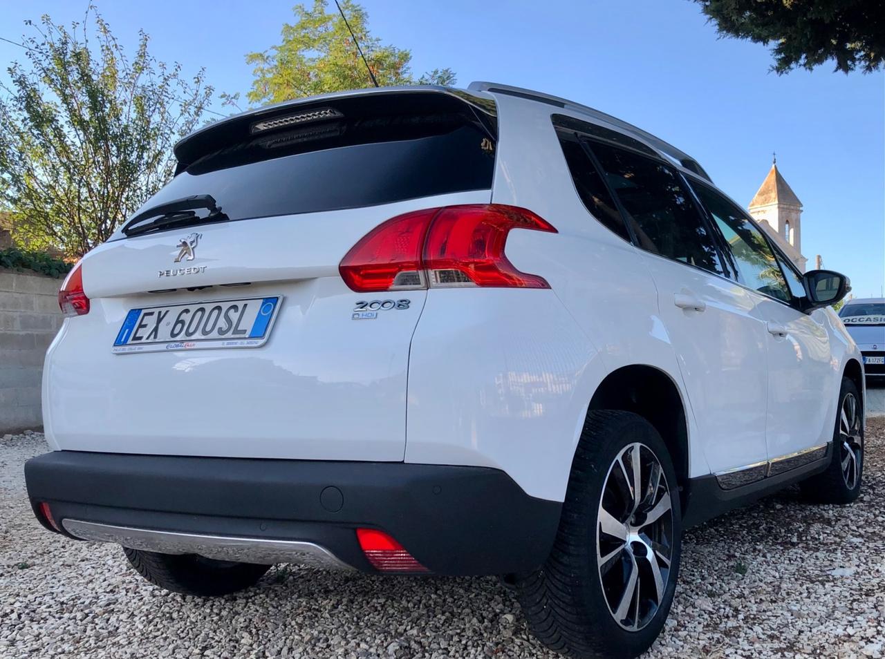 Peugeot 2008 1.6 e-HDi 115 CV Stop&Start Allure