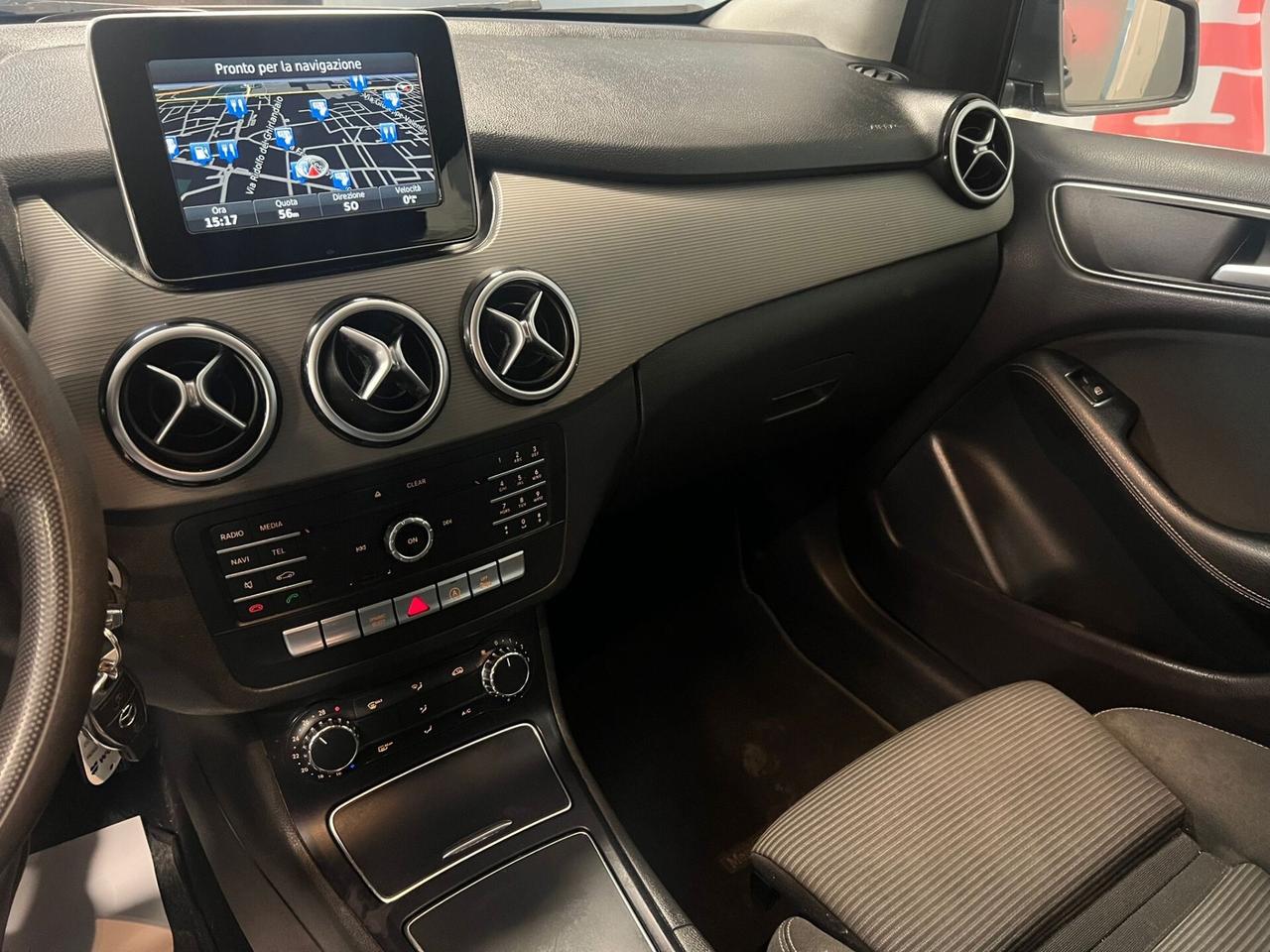 Mercedes-benz B 180 B 180 d Automatic Premium 109CV