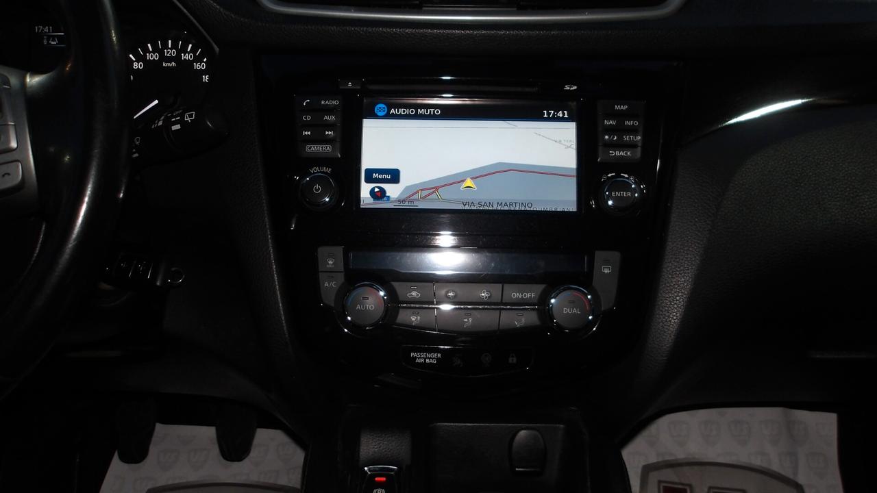 NISSAN QASHQAI 1.6 DCI 4WD-RETROC-PREZZO PROMO!
