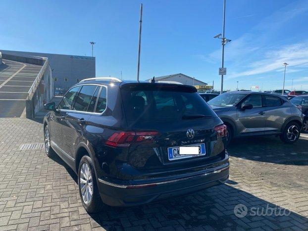 VOLKSWAGEN Tiguan 2.0 TDI 150 CV SCR DSG Life gr