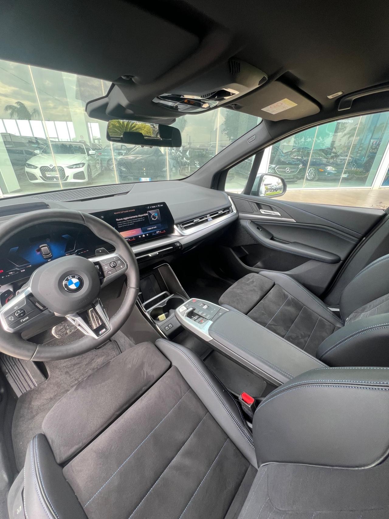 Bmw 218d Active Tourer Msport possibilità noleggio no scoring