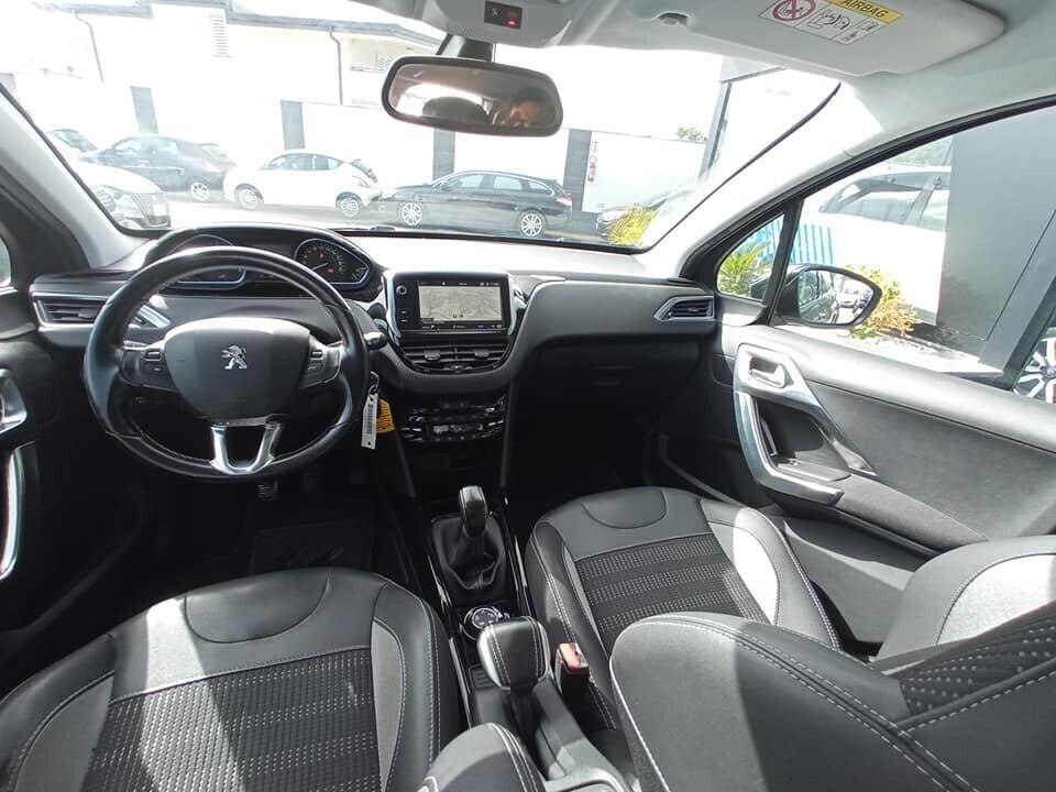 Peugeot 2008 BlueHD ALLURE 1 PROPRIETARIO
