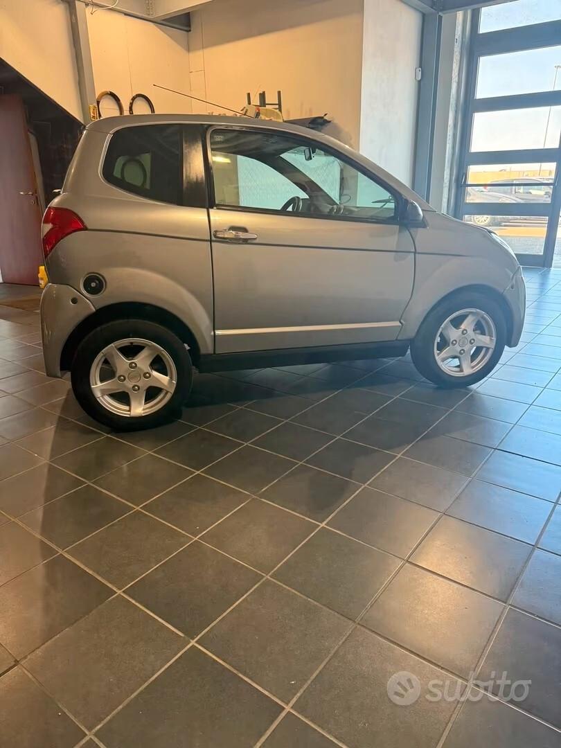 AIXAM MINICAR - GUIDABILE DA 14 ANNI