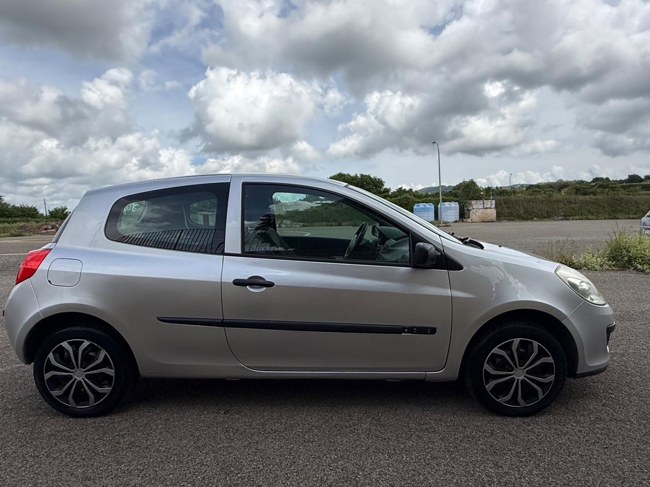 Renault Clio 1.2 cat 3 porte Access Authentique