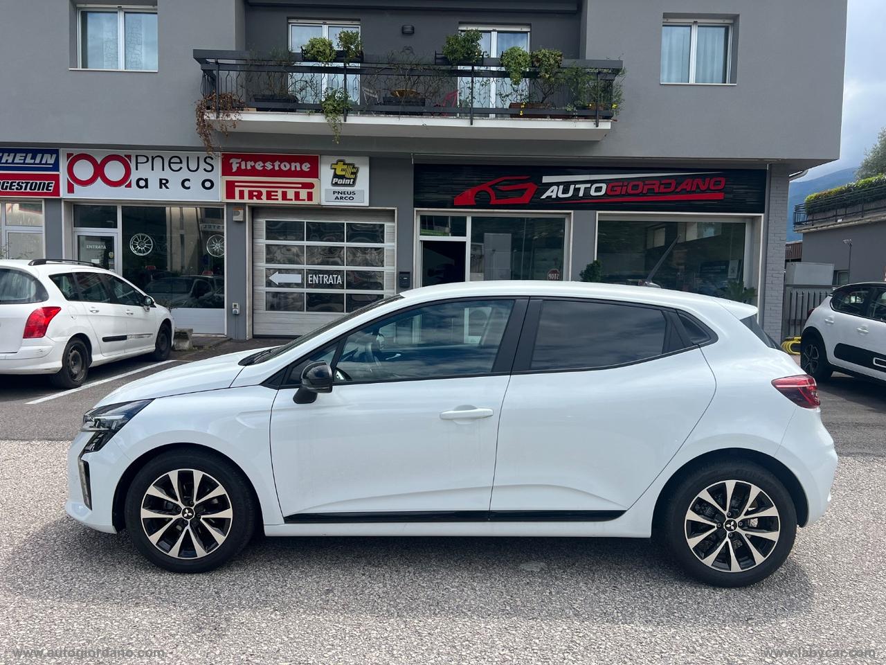 MITSUBISHI Colt 1.0L turbo 90 CV Invite