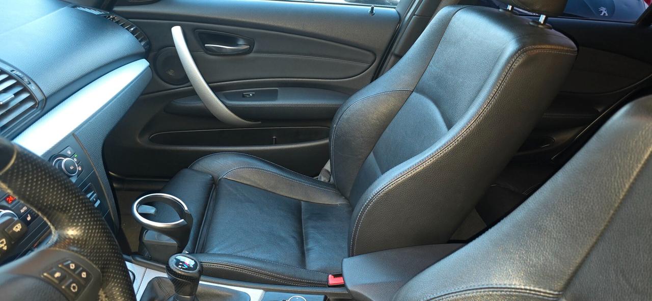 Bmw 120 D 5p. MANUALE PACCHETTO M