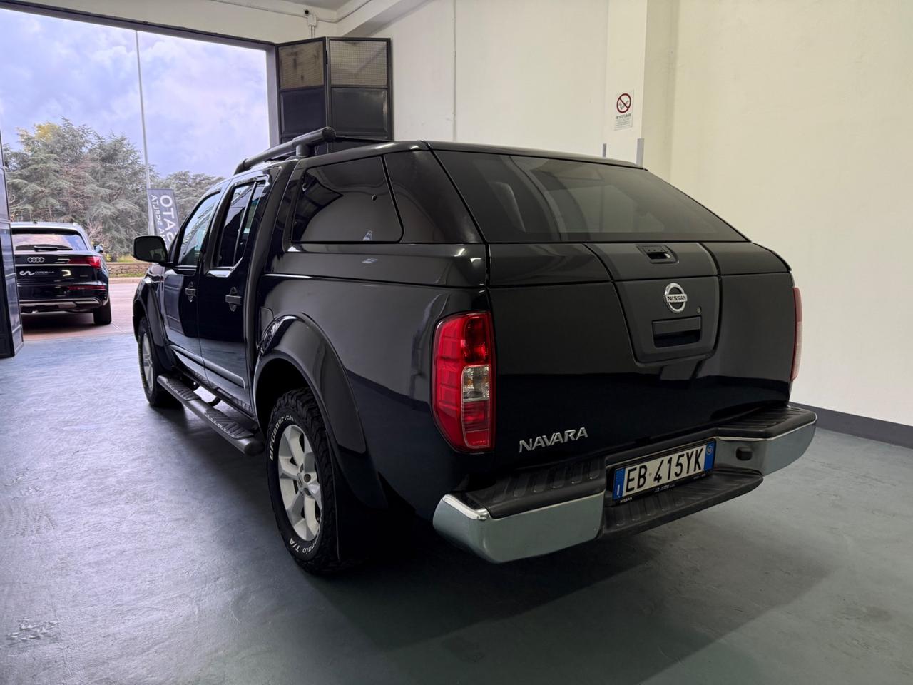 Nissan Navara 2.5 dCi 171CV 4 porte Double Cab LE