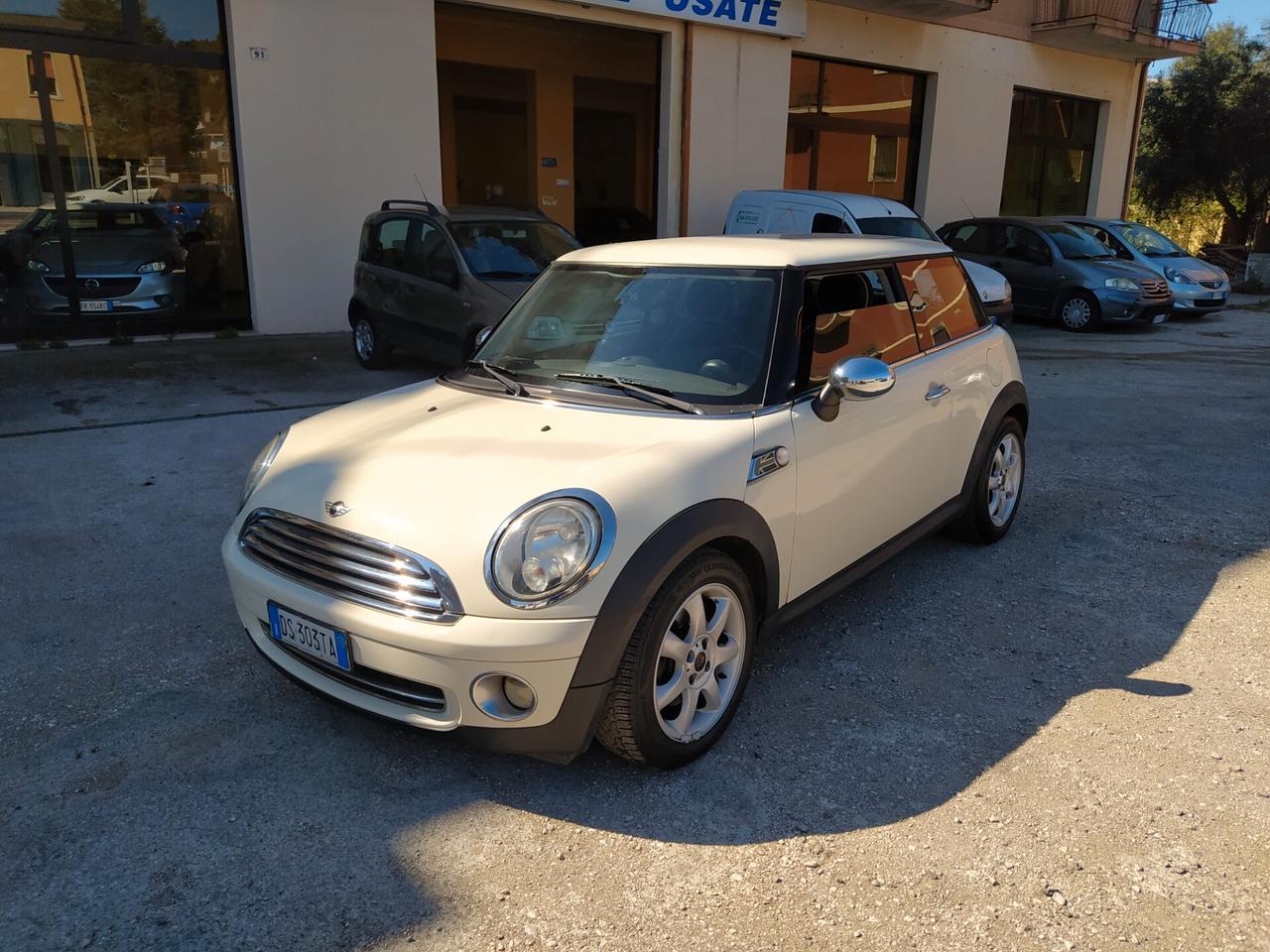 Mini 1.4 16V One Neopatentati