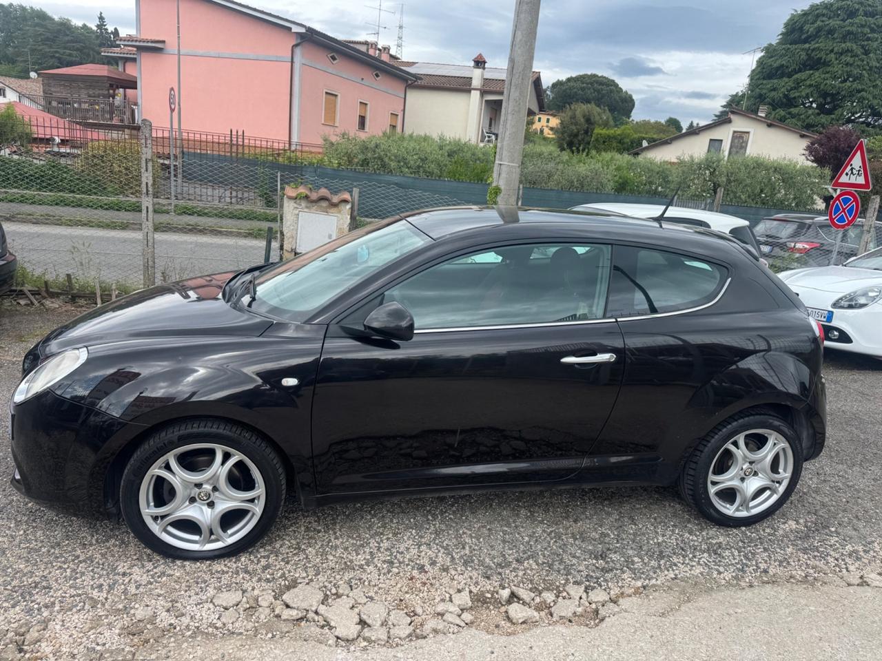 Alfa Romeo MiTo 1.6 JTDm-2 S&S Distinctive Sport Pack