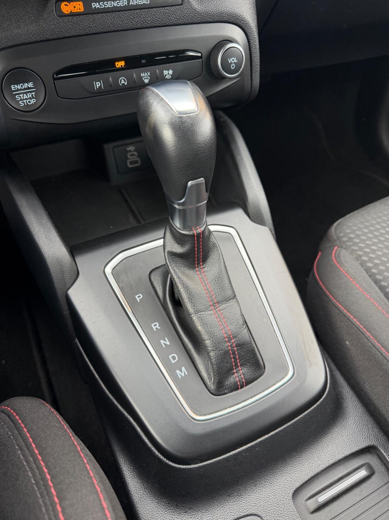 Ford Focus 1.0 EcoBoost Hybrid 155 CV ST-Line 2023