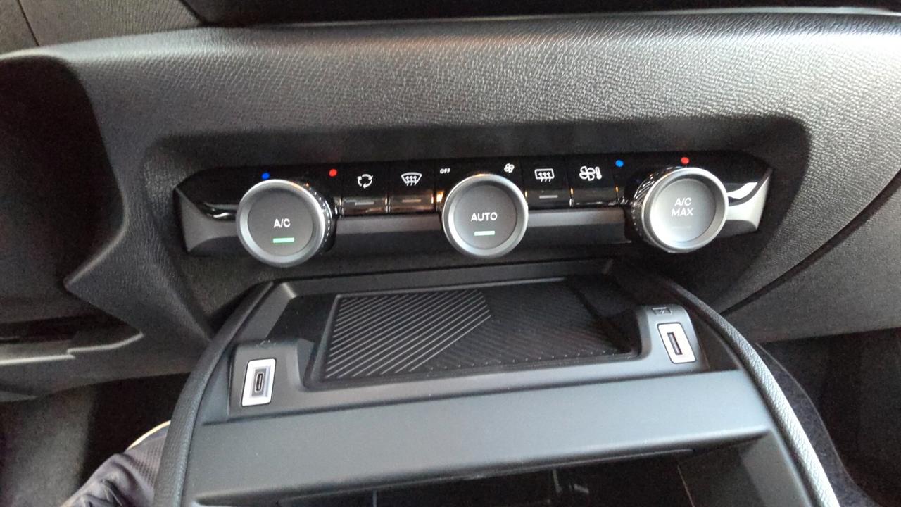 Citroen C4 PureTech 130 S&S EAT8 Plus