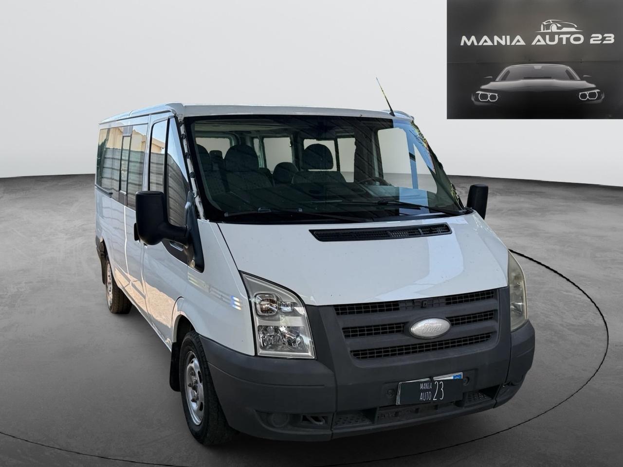 Ford Transit 300 M 2.2 TDCI 116 CV 9 POSTI*GANCIO TRAINO*