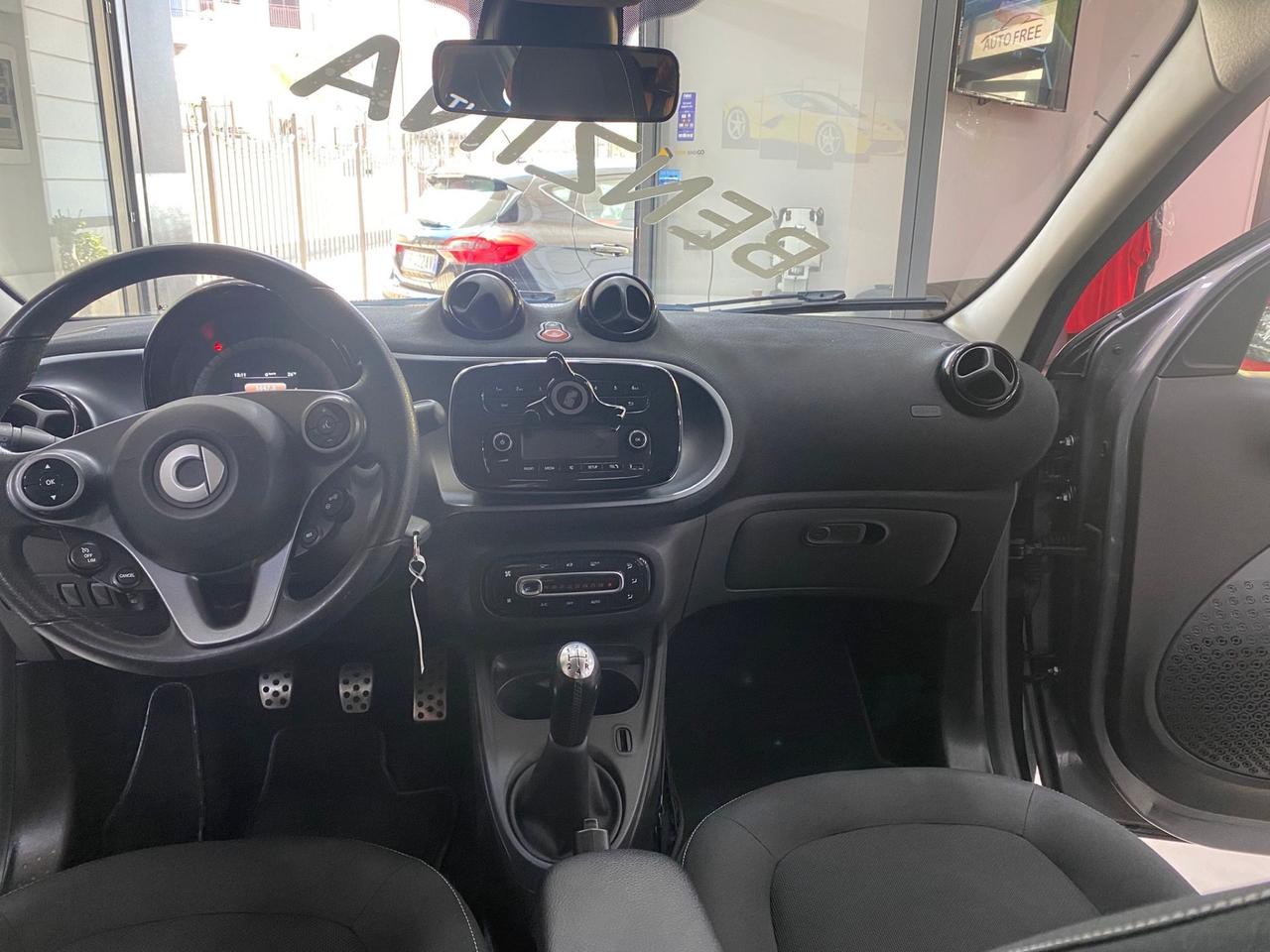 Smart ForFour 70 1.0 Passion