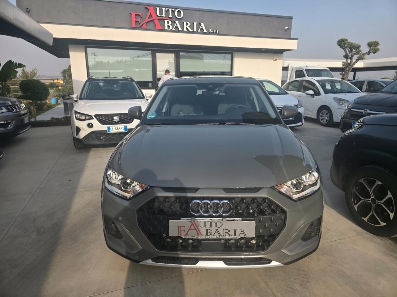 Audi A1 allstreet 30 TFSI Identity Contrast